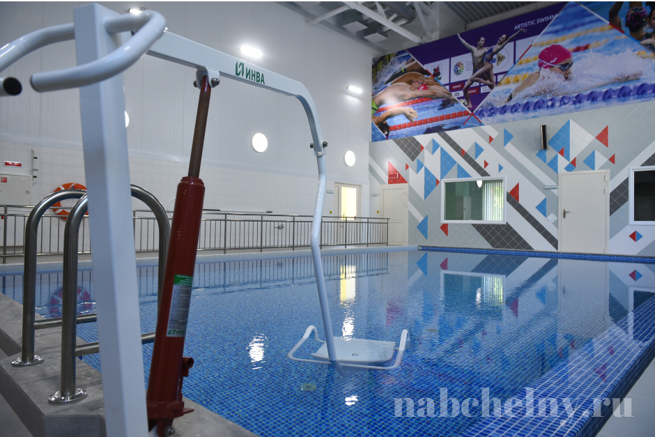 Новый бассейн в Челнах открыли онлайн с участием министра спорта России 