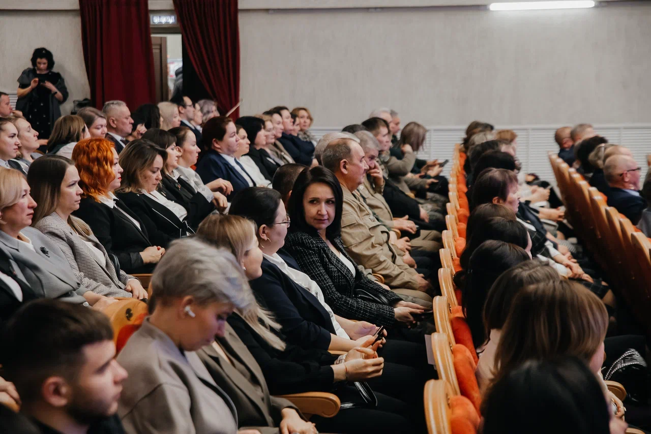 Фото: как в Тукаевском районе проходит отчетная сессия 