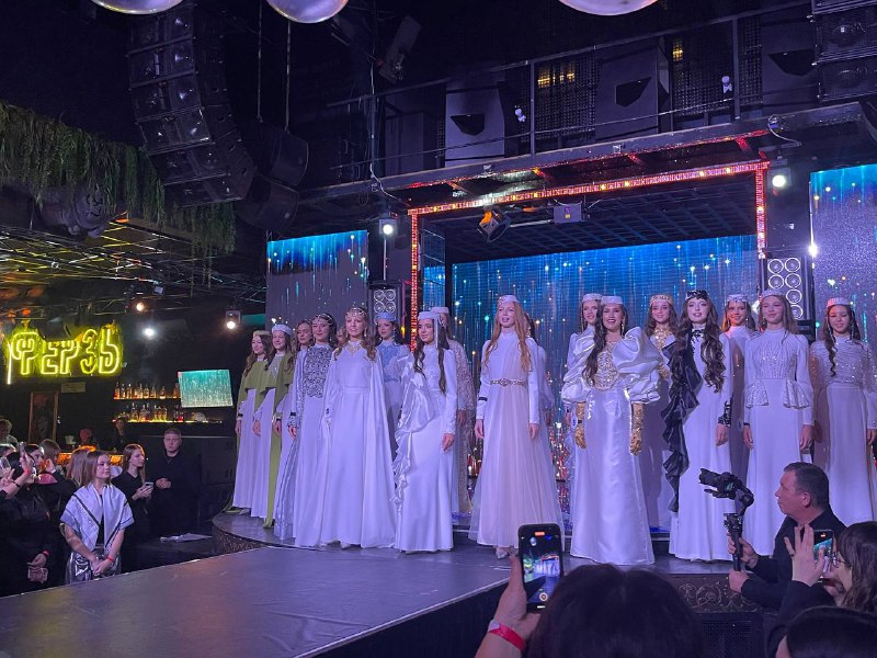 Титул первой красавицы Челнов достался дочери владелицы ресторана Golden Life