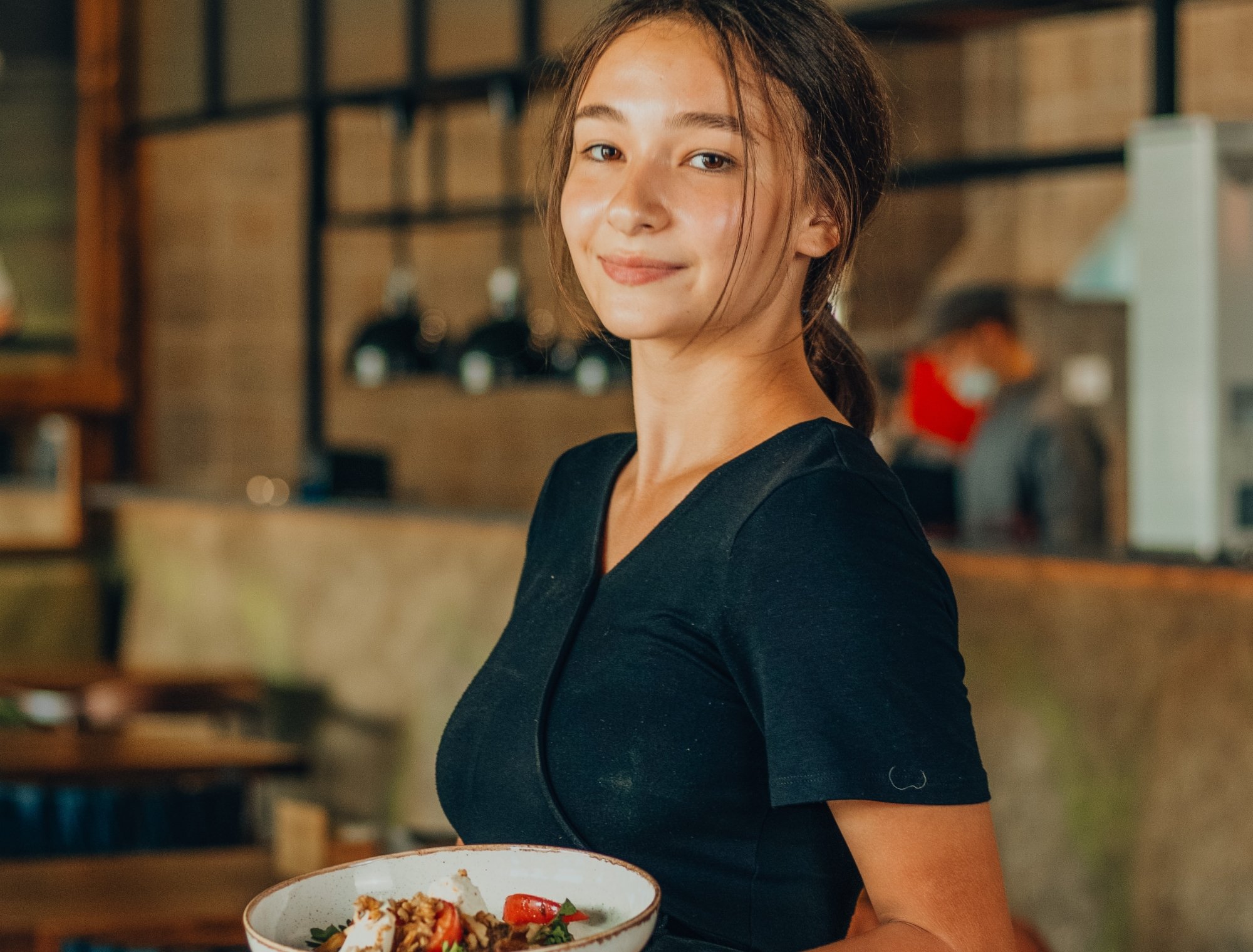 «История не про громкие застолья» - CAFÉ GROUP запустил в Челнах новый «грузинский» проект 