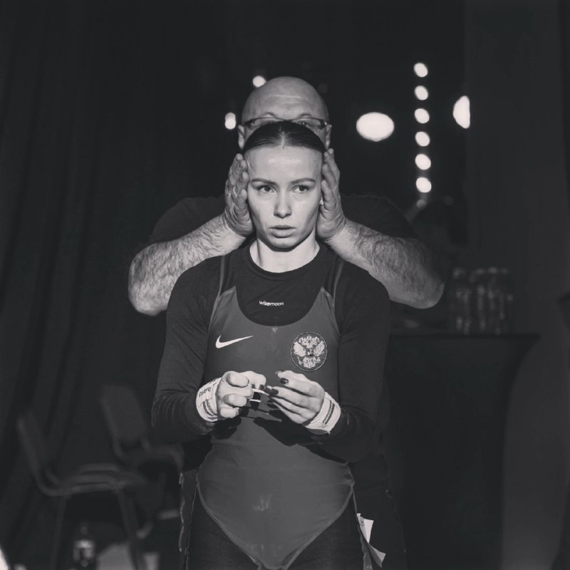 «Если решусь, то сдаваться не буду. С юности я мечтала, что однажды освою Boeing и буду на нем летать»