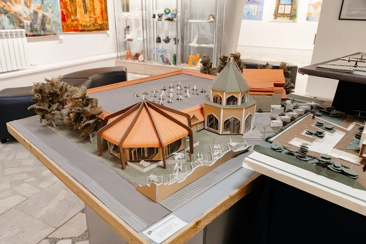 «Объект похож на музей Соломона Гуггенхейма в Нью-Йорке. Его можно построить в центре Челнов или на набережной» «Объект похож на музей Соломона Гуггенхейма в Нью-Йорке. Его можно построить в центре Челнов или на набережной»