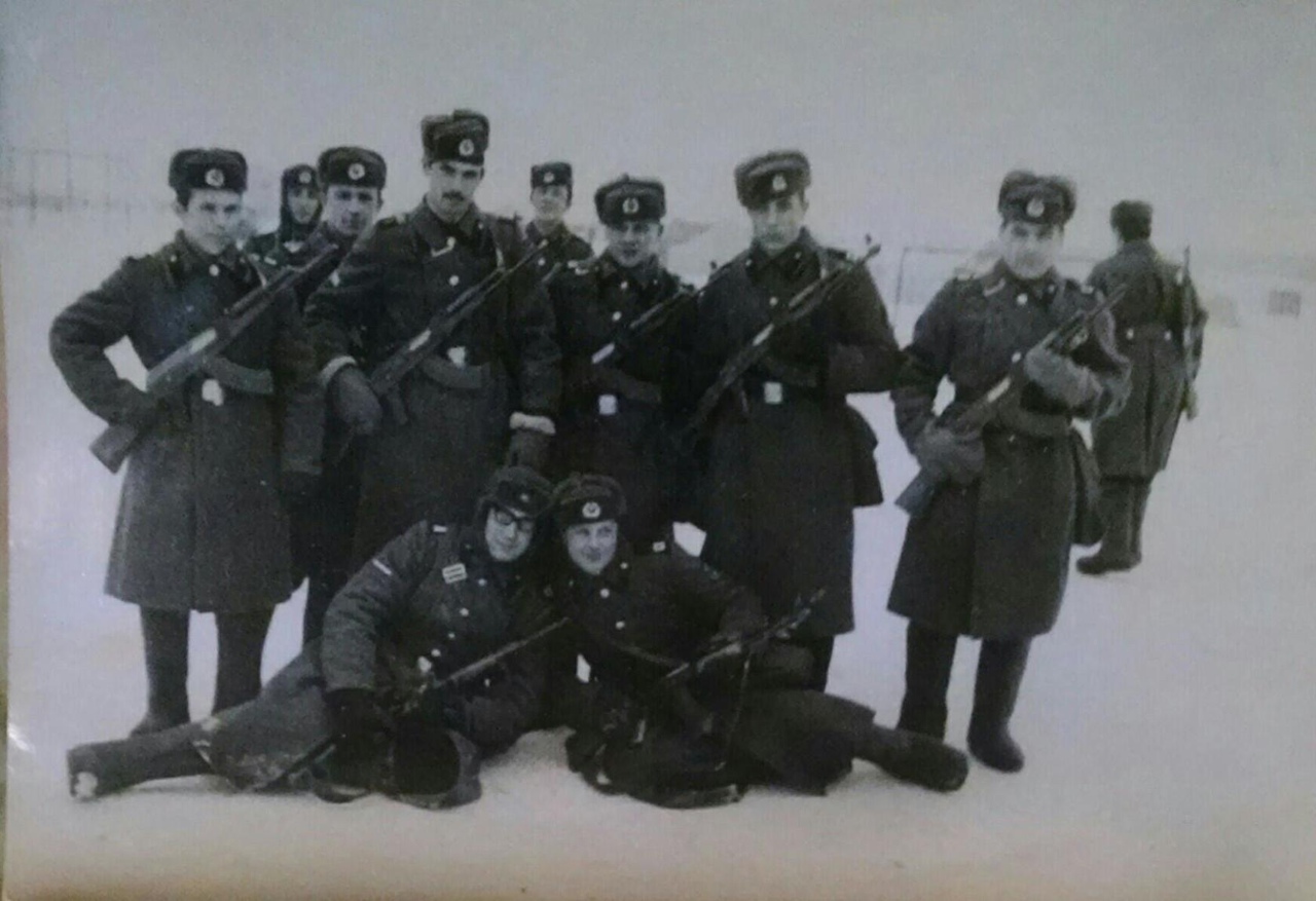 Архив: солдаты военной части, которая существовала в Челнах до 90-х