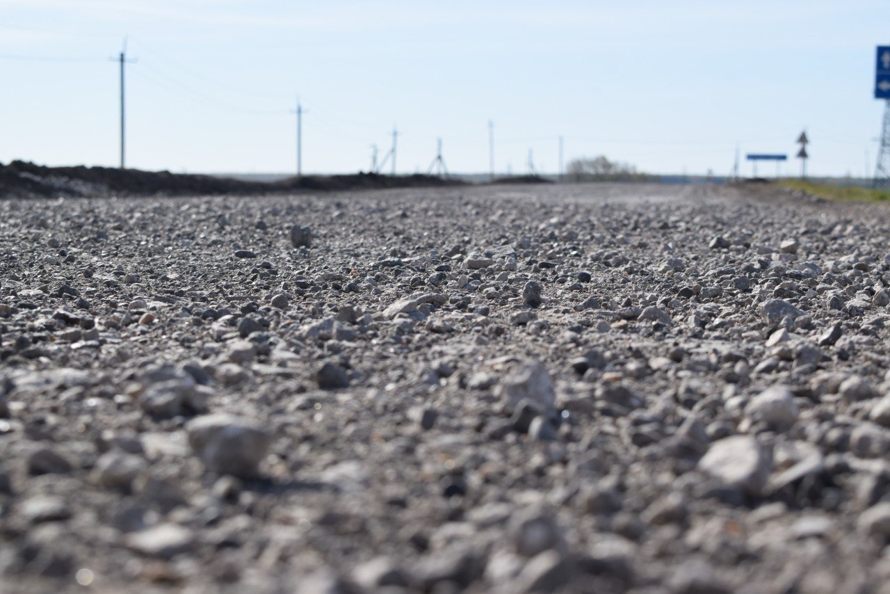 Под Челнами начали восстанавливать дороги, разбитые при строительстве М-7 Под Челнами начали восстанавливать дороги, разбитые при строительстве М-7