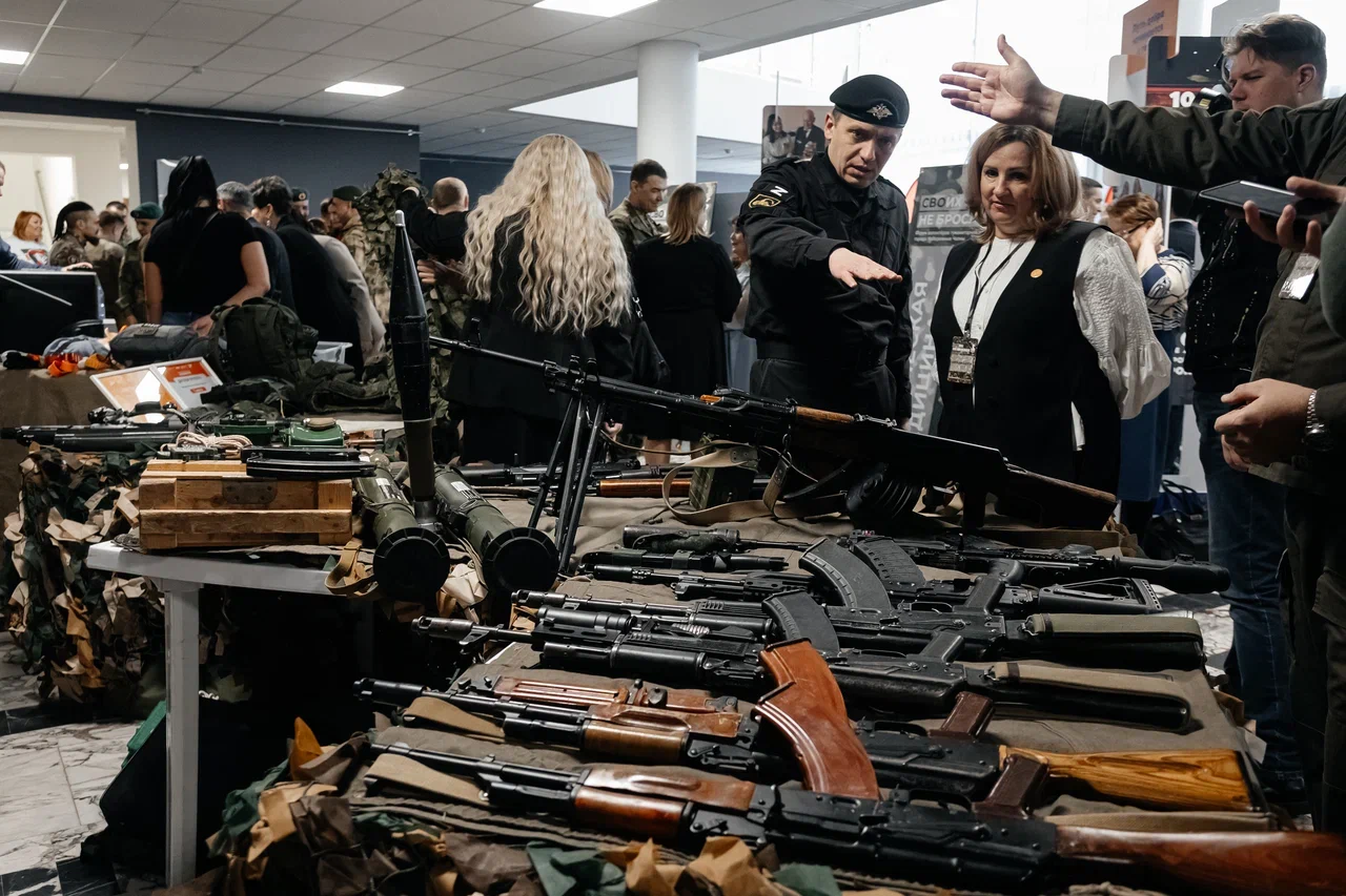 Фото: в Челнах прошел первый форум волонтеров гуманитарной помощи Фото: в Челнах прошел первый форум волонтеров гуманитарной помощи