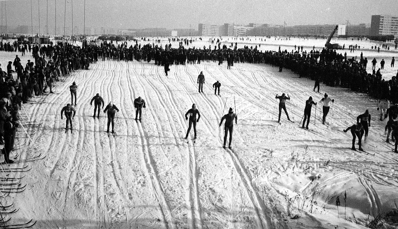 Челны и зимний спорт в архивах фотографа Николая Туганова