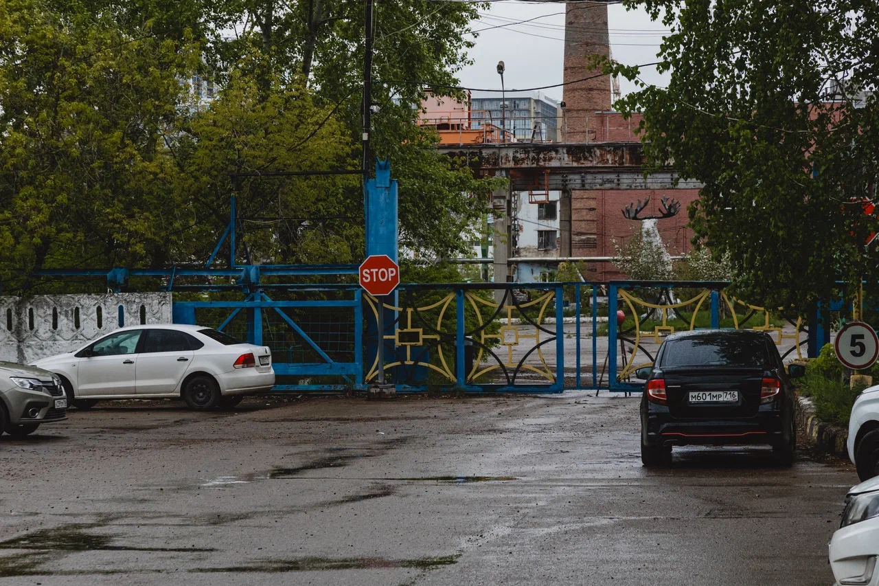 «Никому не нужные территории пустуют много лет… А это – понятно, что чьи-то аппетиты»