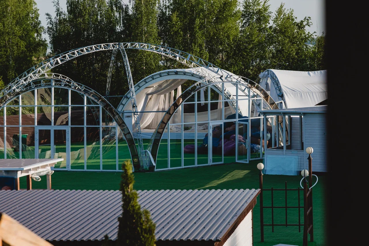 Фото: что происходит с загородным клубом GreenPark после ареста Решетовых