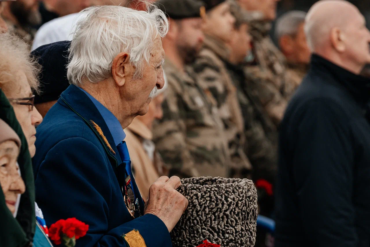 Фото: на парад Победы в Челнах собрались участники боевых действий разных лет 