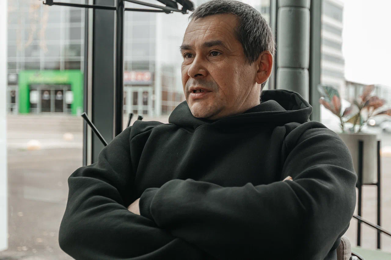 «Сейчас более современная боевая техника, в мое время дронов не было. Новые радиостанции, РЭБы…»  «Сейчас более современная боевая техника, в мое время дронов не было. Новые радиостанции, РЭБы…»