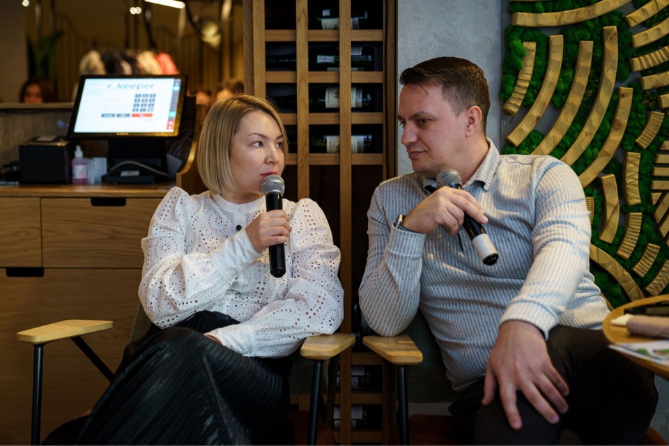 «Пора перестать жадничать. Делиться нужно!»: Жанна Дарина о грядущем бизнес-обеде