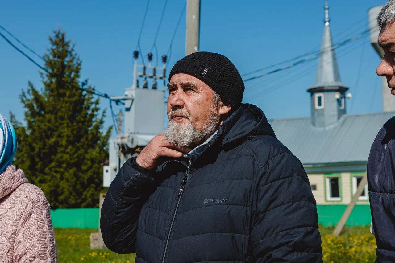 «Давайте мы с вами поменяемся домами. А потом стройте свои свинофермы, сами нюхайте это!»