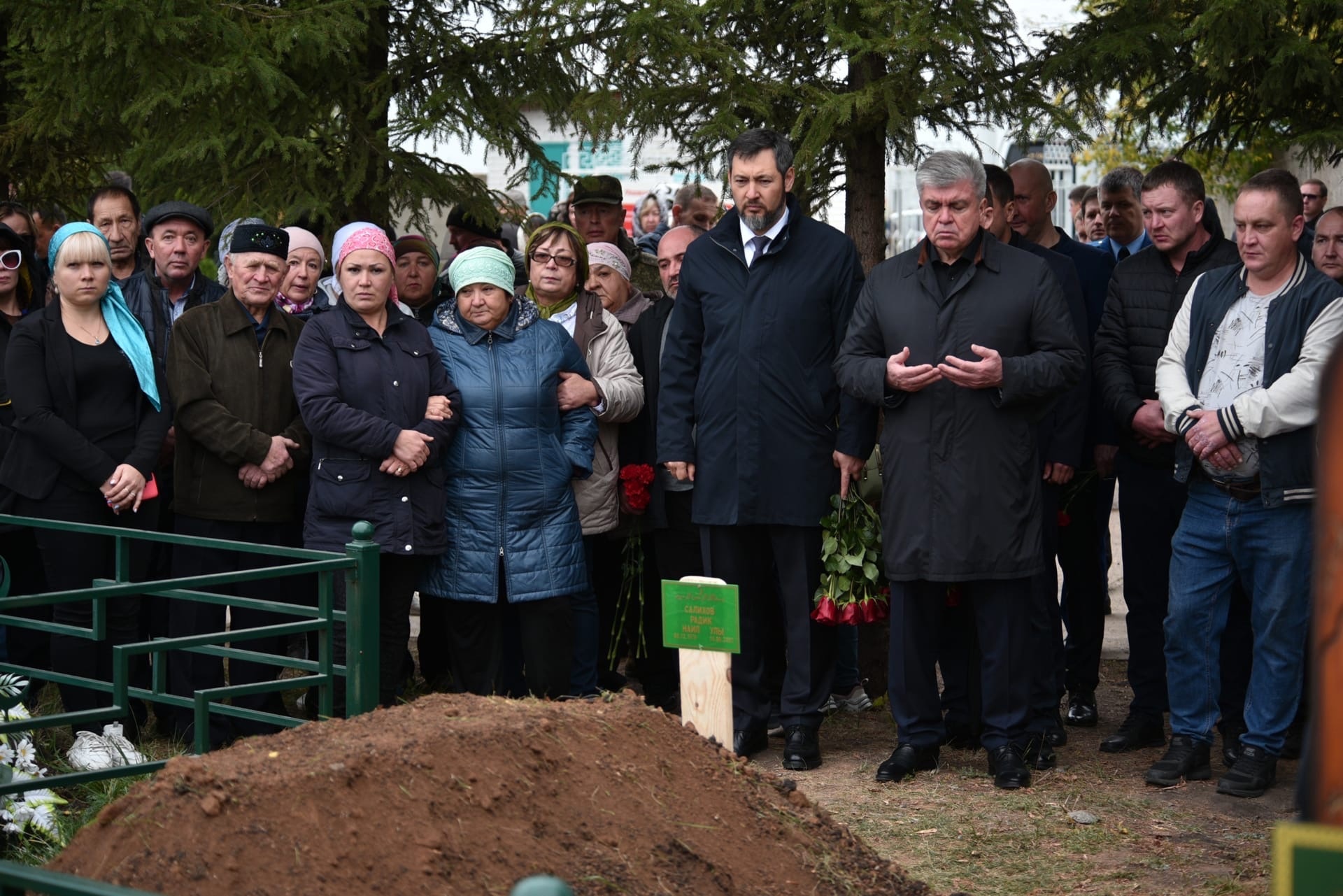 Последние новости челнов. Похороны солдата в Набережных Челнах.