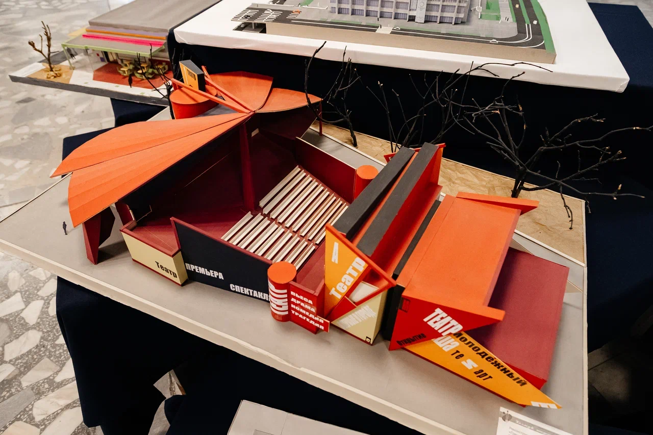 «Объект похож на музей Соломона Гуггенхейма в Нью-Йорке. Его можно построить в центре Челнов или на набережной» «Объект похож на музей Соломона Гуггенхейма в Нью-Йорке. Его можно построить в центре Челнов или на набережной»