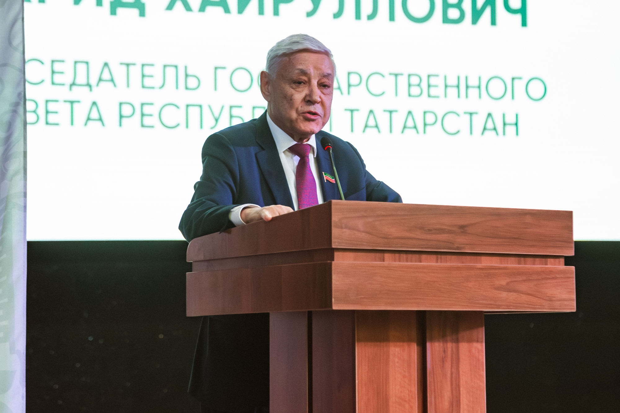 «Я прошу вас, проявите характер. Ну хоть одно какое-нибудь пожелание в адрес Госсовета! Тишь да гладь…»