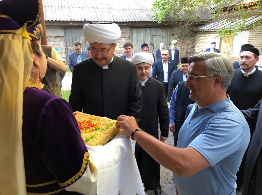 Шайхразиев открыл памятник Сююмбике в Рязанской области  