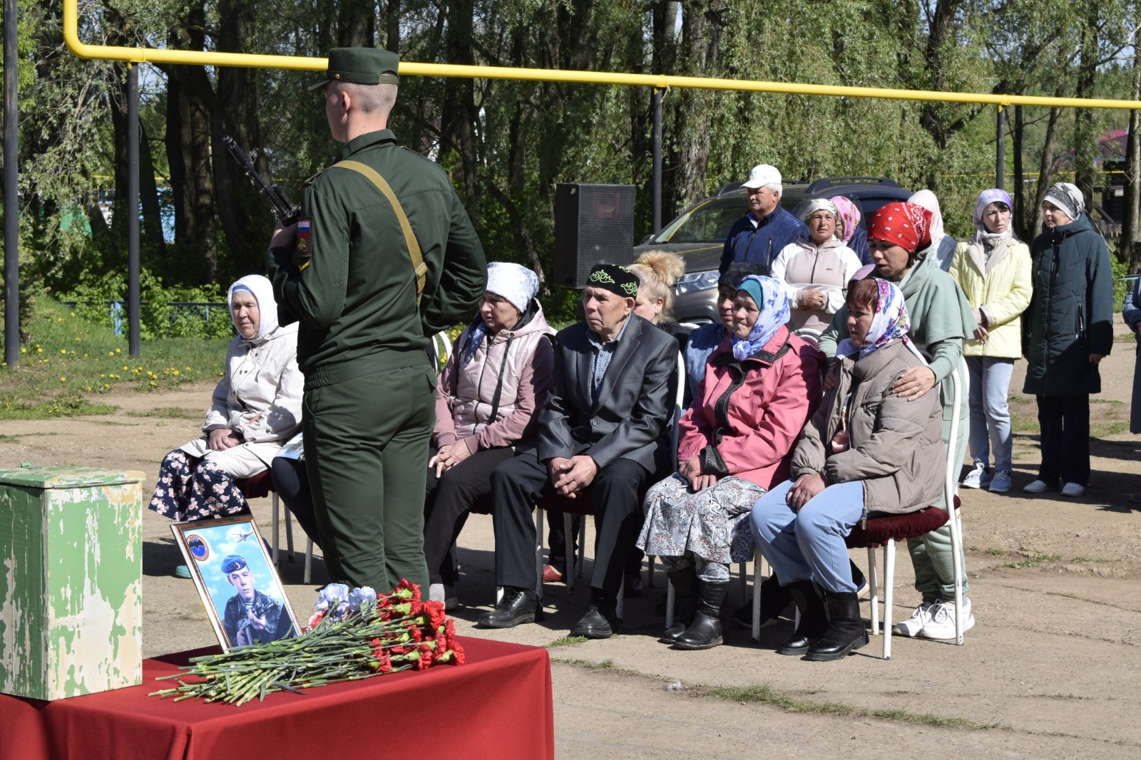 В Тукаевском районе простились с бойцом, погибшим в спецоперации (фото)