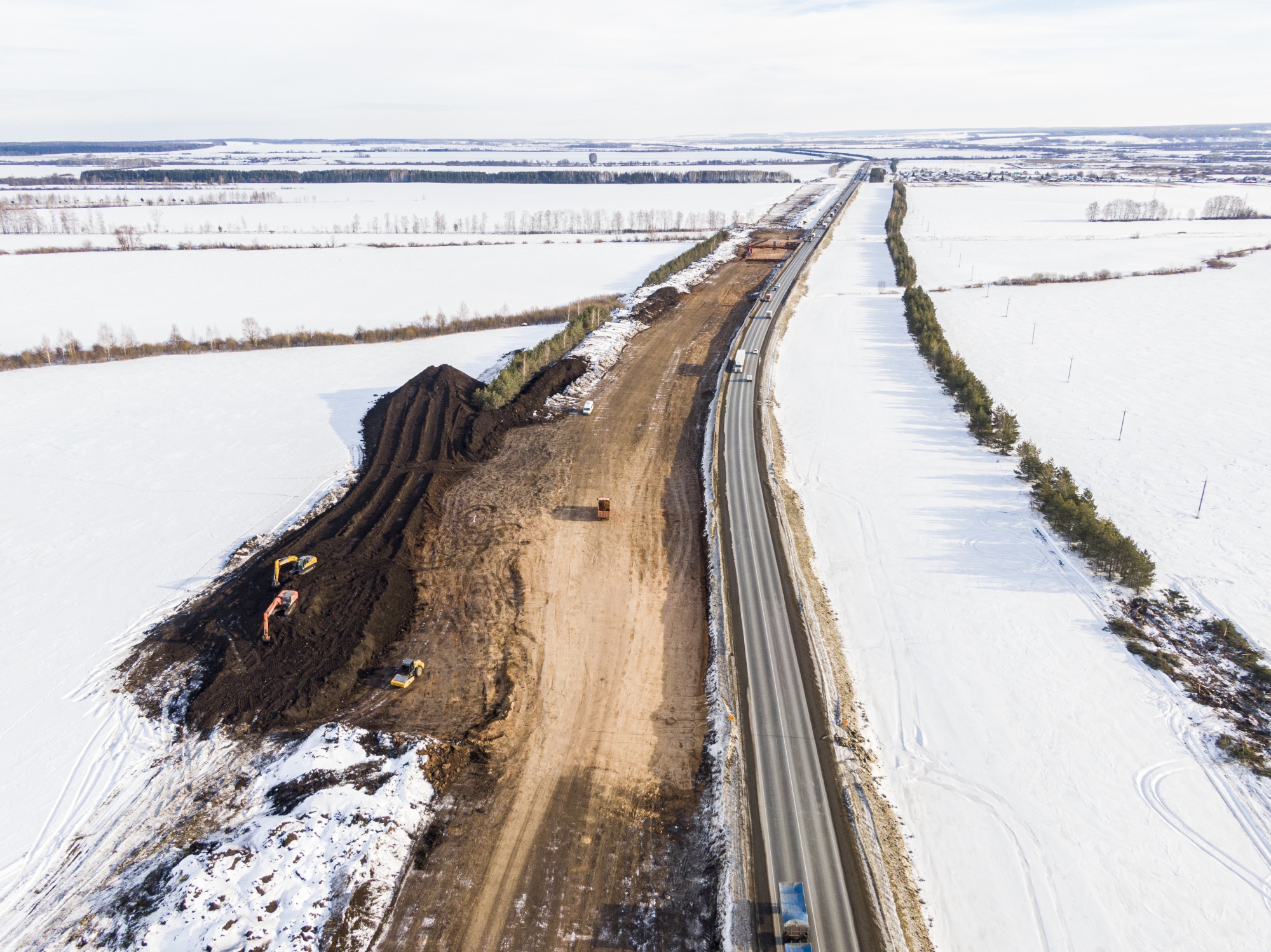 Дорожники начали реконструкцию участков трассы от Челнов до Башкирии (фото)