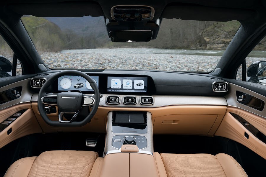 Jaecoo J8: почему на него пересаживаются с немецких иномарок