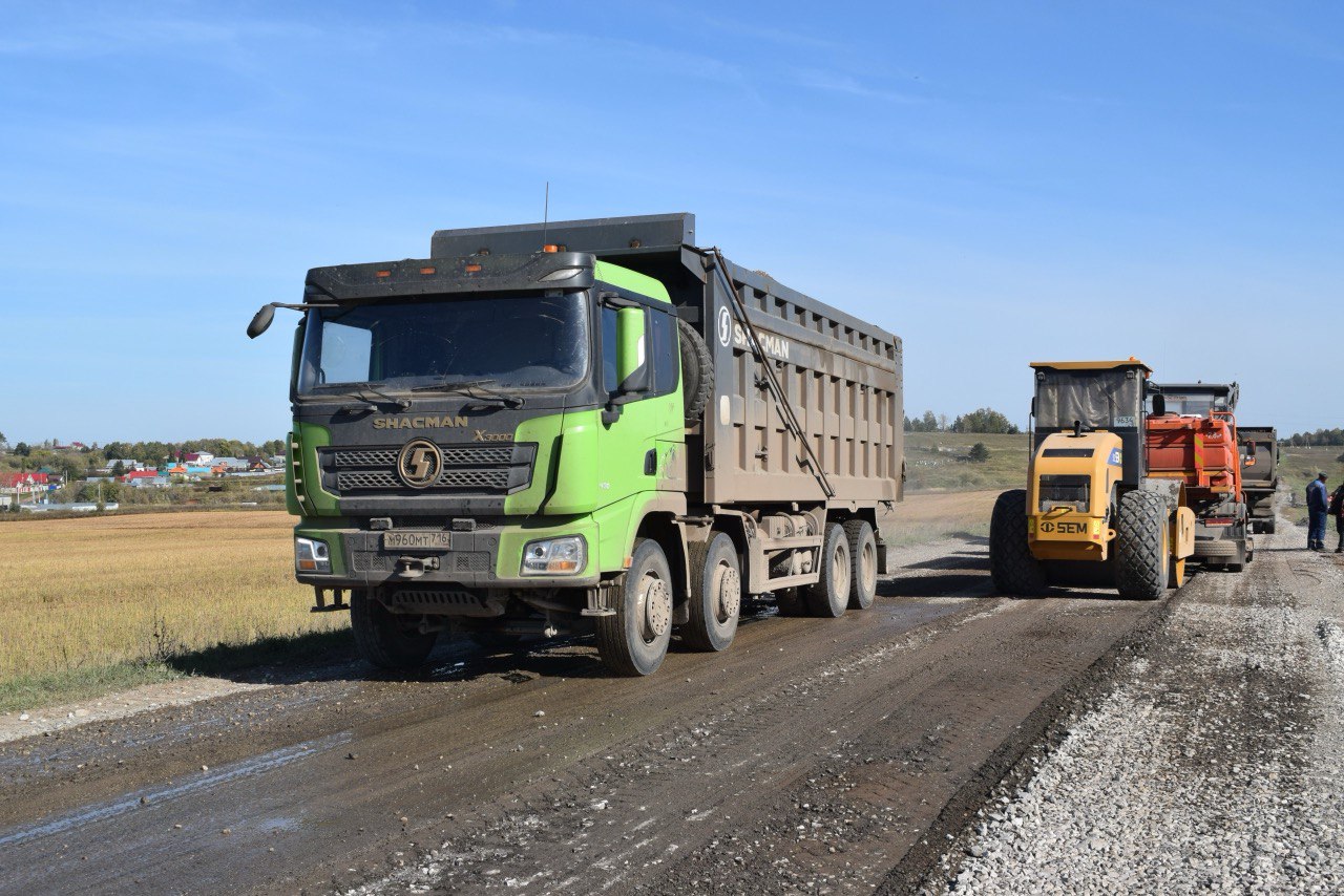 Под Челнами начали восстанавливать дороги, разбитые при строительстве М-7 Под Челнами начали восстанавливать дороги, разбитые при строительстве М-7
