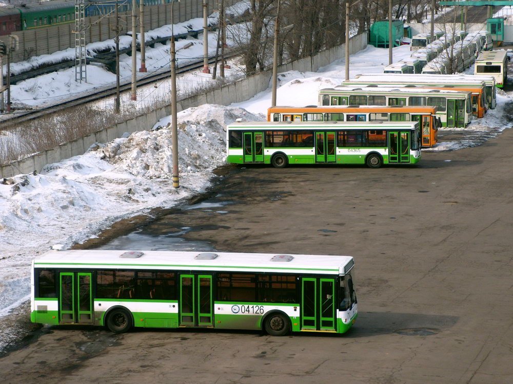 «Я не видел эти автобусы, в каком состоянии – понятия не имею. Но пусть хоть старое, хоть что-то будет»