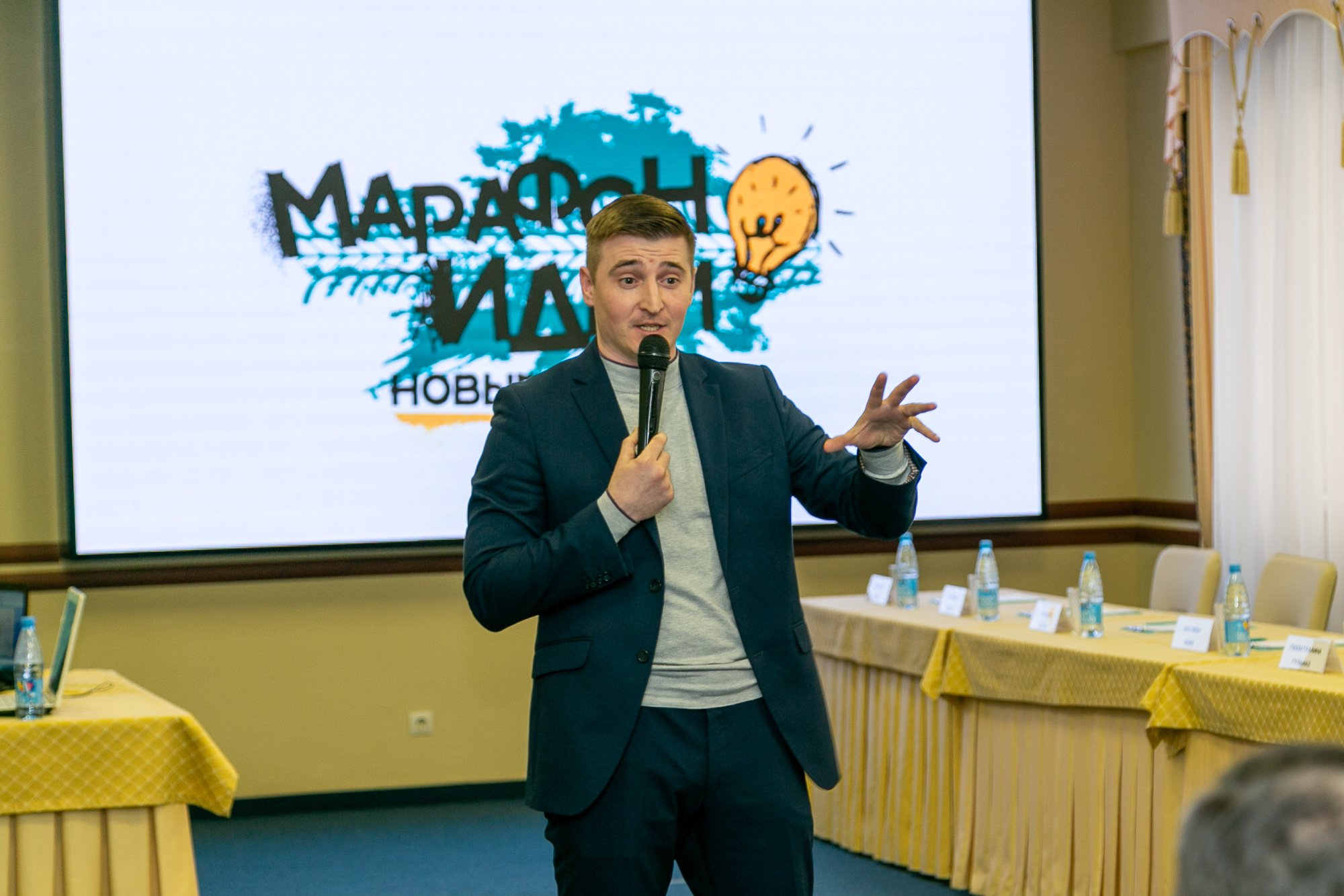 Партия «Новые люди» поддержала проекты для трудных подростков и пенсионеров в Татарстане 