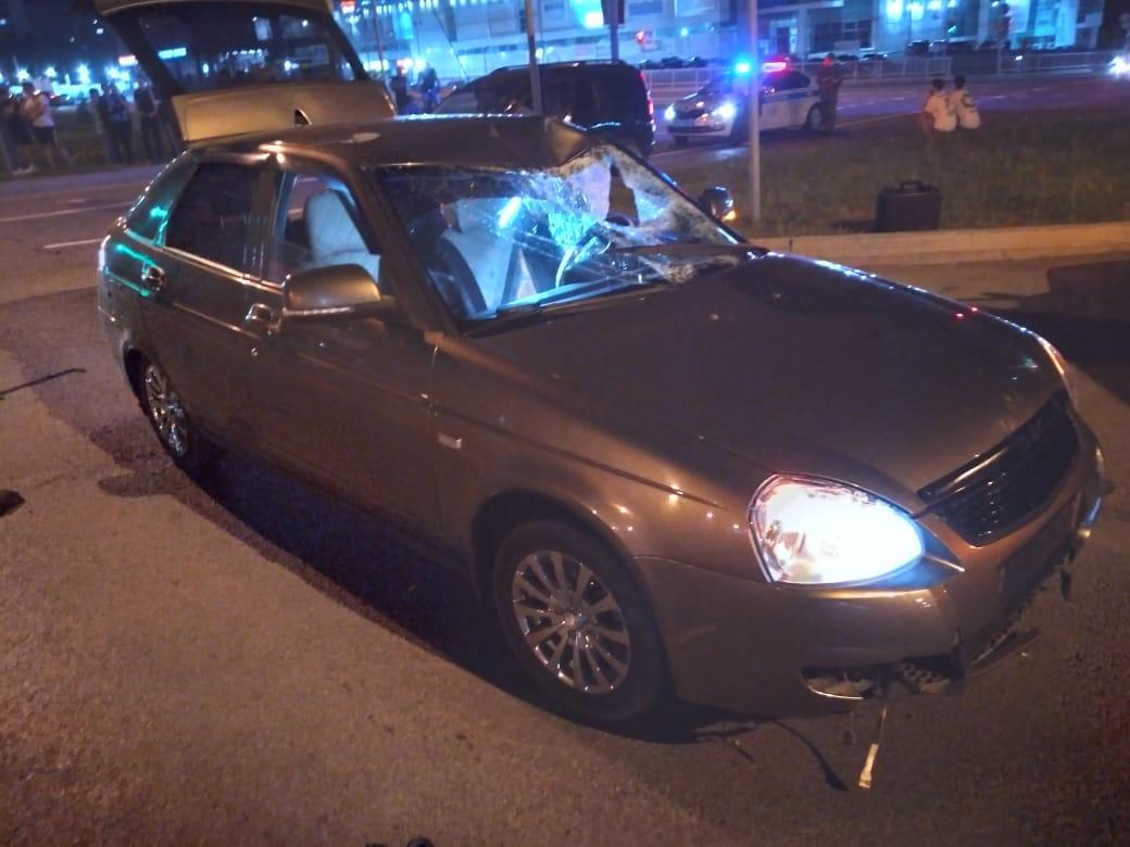 В Челнах автомобиль насмерть сбил девушку на самокате (фото)