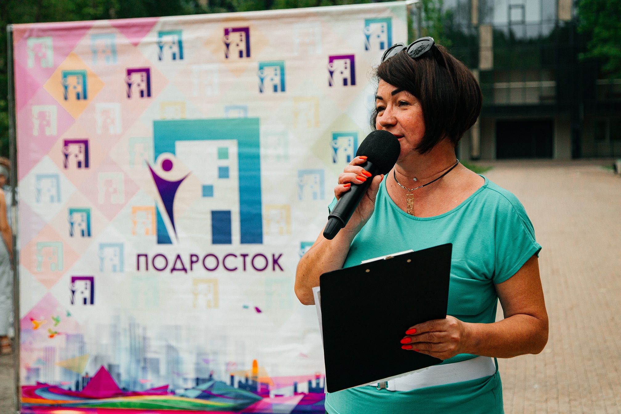 Праздник длиною в лето: в Челнах возрождают детскую игру в «резиночки»