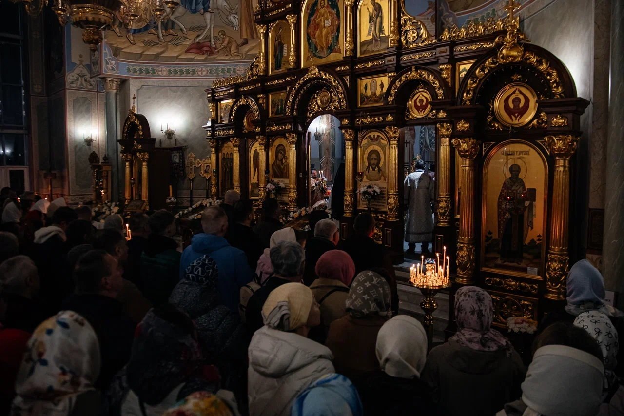 Фото: как в челнинских храмах прошли пасхальные богослужения