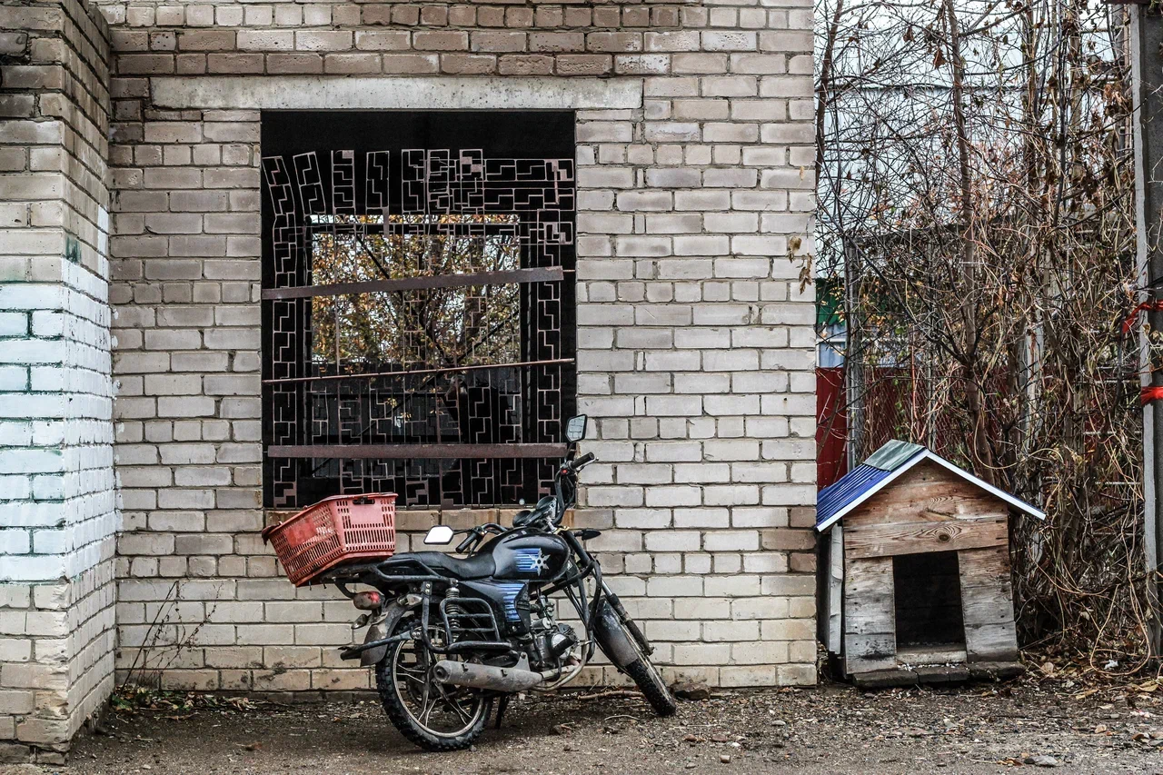 «Сети проложили 30 лет назад, когда проведут газ – не знаем. Скандалы каждый день»