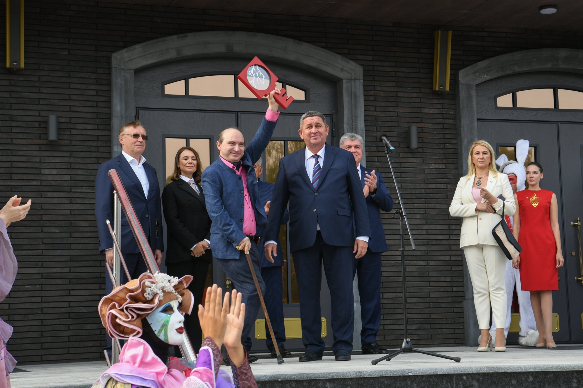 Президент Татарстана открыл театр «Мастеровые» 
