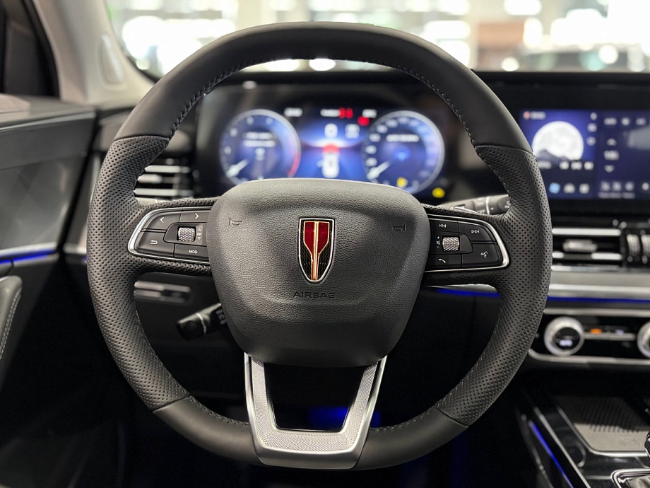 Красное Знамя премиума: почему HONGQI заставляет пересмотреть представления о люксе