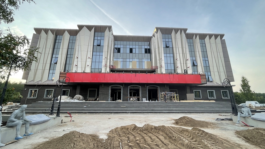У строителей осталось две недели, чтобы завершить новое здание «Мастеровых» 