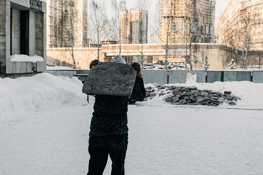 Фото: строители разобрали концертный зал Сары Садыковой