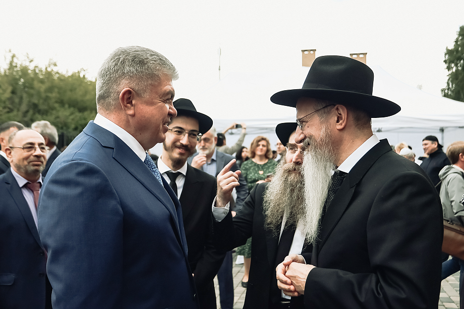 В Челнах открыли первую в городе синагогу - вторую в Татарстане (фото)