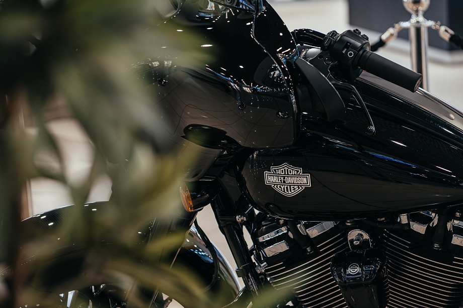 Легенда приезжает в «Омегу»: Harley из фильмов про Капитана Америку в Челнах