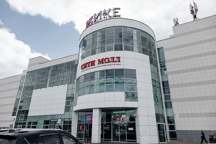 «Были и коронавирус, и другие кризисы, но такого повального закрытия фирм еще не видела»