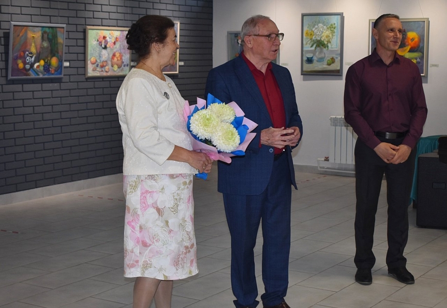 Судья из Челнов открыла персональную выставку в картинной галерее