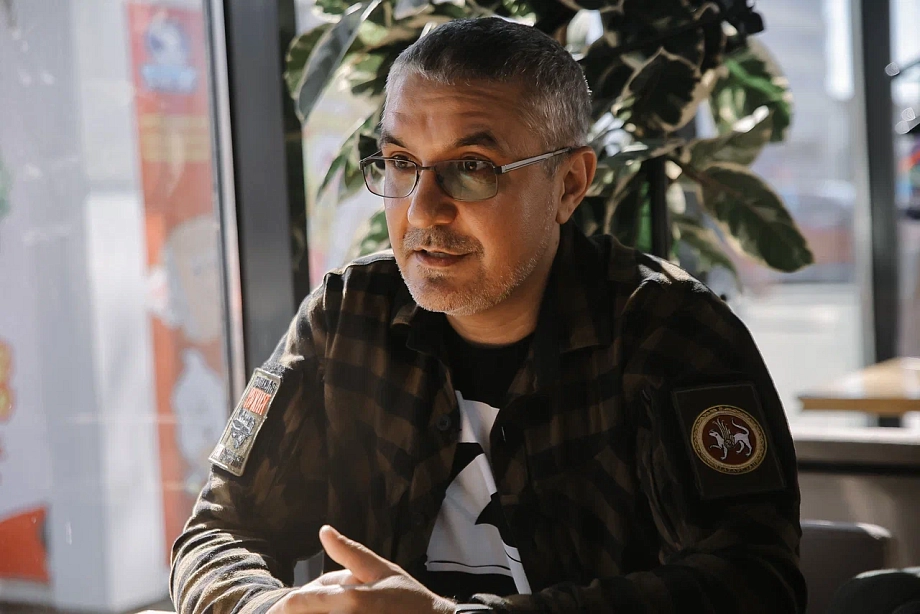 «Знать, что ты нужен своему городу и стране – это намного дороже денег»