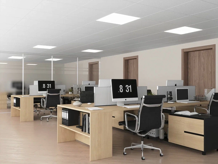 «Когда я только пришел в Челны, мне предложили: давайте начнем с ремонта мэрии. Я говорю: «А что, это самое срочное что ли?»