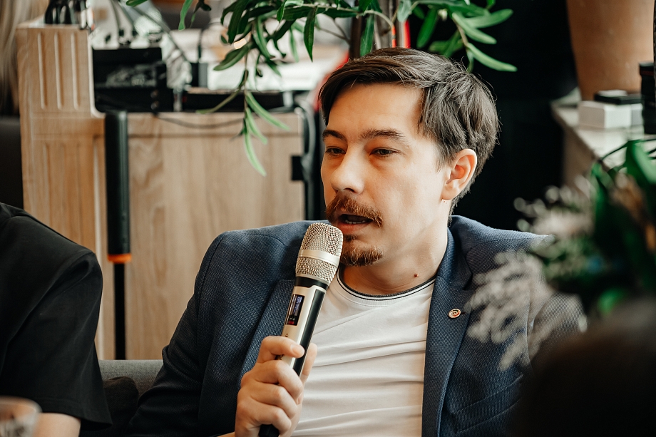 Гараев на бизнес-завтраке Дариной: «Ужаться и забыть про сверхприбыль»