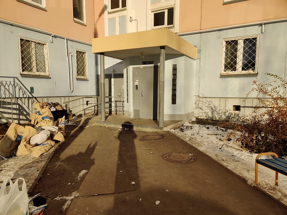 В Челнах ребенок провалился в открытый люк – информацию о ЧП проверит Ерпелев