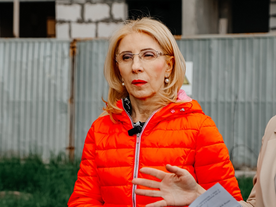«У меня сложилось впечатление, что здание не хотят сносить, как будто специально собственника запугивали»