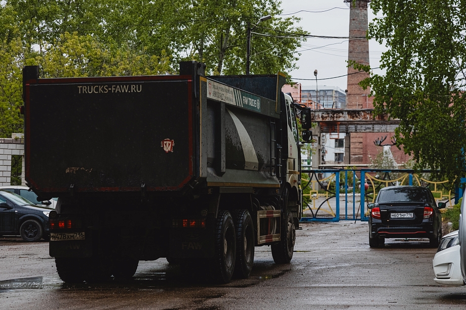 «Заплатка на заплатке», или Какие дороги ведут в новые микрорайоны Челнов 