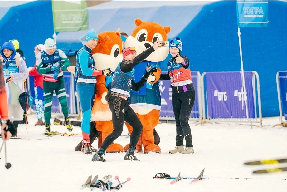 ВТБ: более 3,9 тысячи спортсменов закрыли сезон на Югорском лыжном марафоне