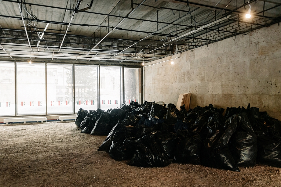 Фото: строители разобрали концертный зал Сары Садыковой