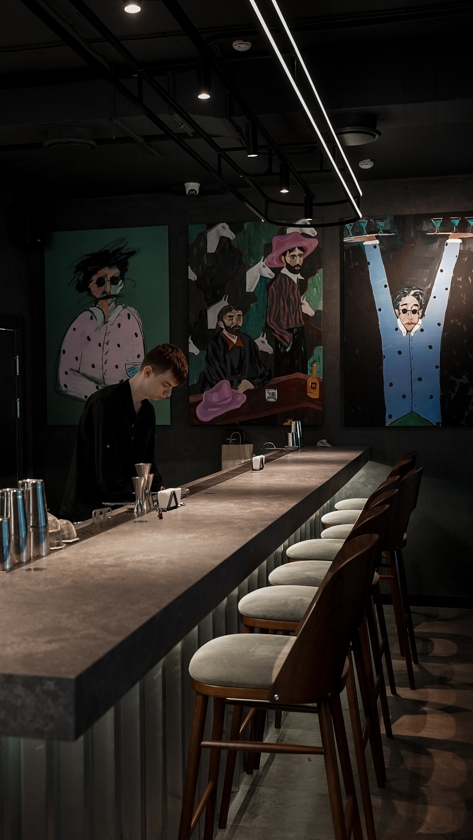 Для тех, кто мыслит о высоком: в Челнах открылся Cult Bar