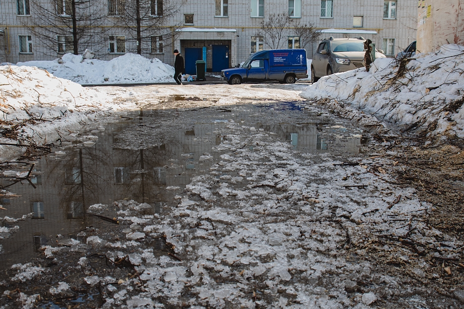 Фото: как выглядят дворы и проспекты Челнов после зимы