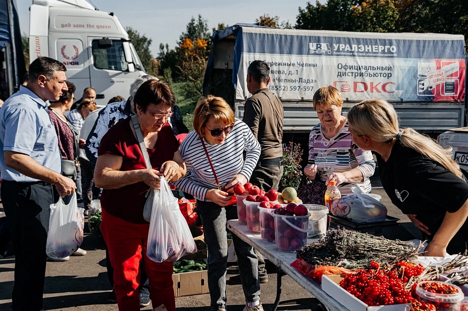 Фото: чем и как торгуют фермеры на сельхозярмарках в Челнах 