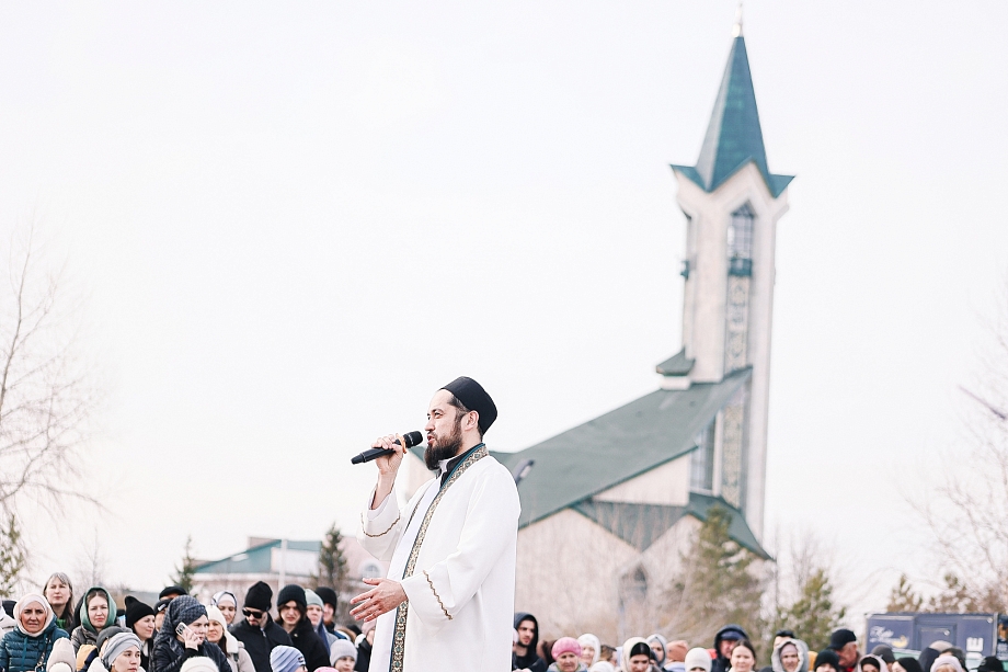 «У нас веры разные, но суть одна. Мы точно так же сейчас постимся и точно так же будем радоваться» «У нас веры разные, но суть одна. Мы точно так же сейчас постимся и точно так же будем радоваться»